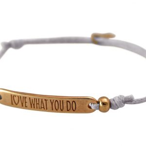 Gemshine - Damen - Armband - Gravur - LOVE WHAT YOU DO - Rose Vergoldet - Hellgrau