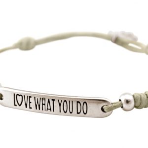 Gemshine - Damen - Armband - Gravur - LOVE WHAT YOU DO - Silber - Nude