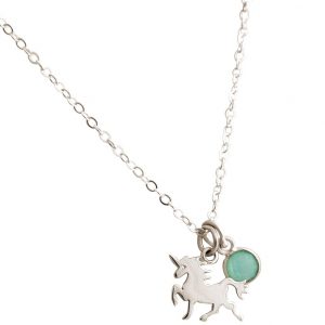GEMSHINE Halskette mit Einhorn und Chalcedon Edelstein. Anhänger aus 925 Silber an einer 45cm Halskette. Made in Spanien.