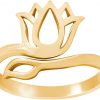 GEMSHINE Größenverstellbarer Ring aus hochwertig vergoldetem 925 Silber mit YOGA Lotusblume. Hervorragende Qualität und Verarbeitung. Made in Madrid / Spanien. Im eleganten Schmucketui geliefert.