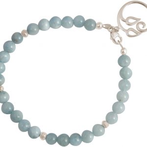 GEMSHINE Damenarmband aus 925 Silber mit YOGA Lotusblume und Aquamarinen hervorragender Qualität und Farbe. Made in Madrid / Spanien. Im eleganten Schmucketui mit Geschenkverpackung geliefert.