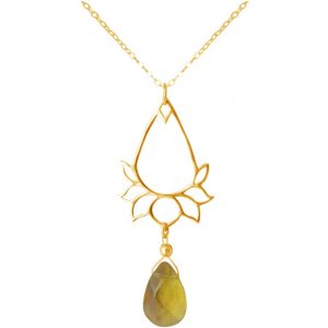 GEMSHINE Damenhalskette aus hochwertig vergoldetem 925 Silber mit YOGA Lotusblume und Citrin Edelstein edler Qualität. Made in Madrid / Spanien. Im eleganten Schmucketui mit Geschenkverpackung.