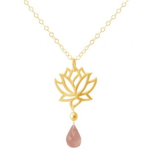 GEMSHINE Damenhalskette aus hochwertig vergoldetem 925 Silber mit YOGA Lotusblume und Rosenquarz hervorragender Qualität. Made in Madrid / Spanien. Im eleganten Schmucketui mit Geschenkverpackung